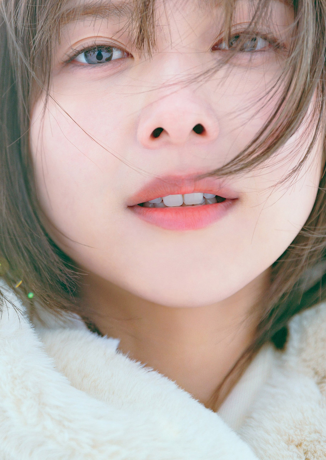 Risa Watanabe 渡邉理佐, Weekly Playboy 2022 No.18 (週刊プレイボーイ 2022年18号)