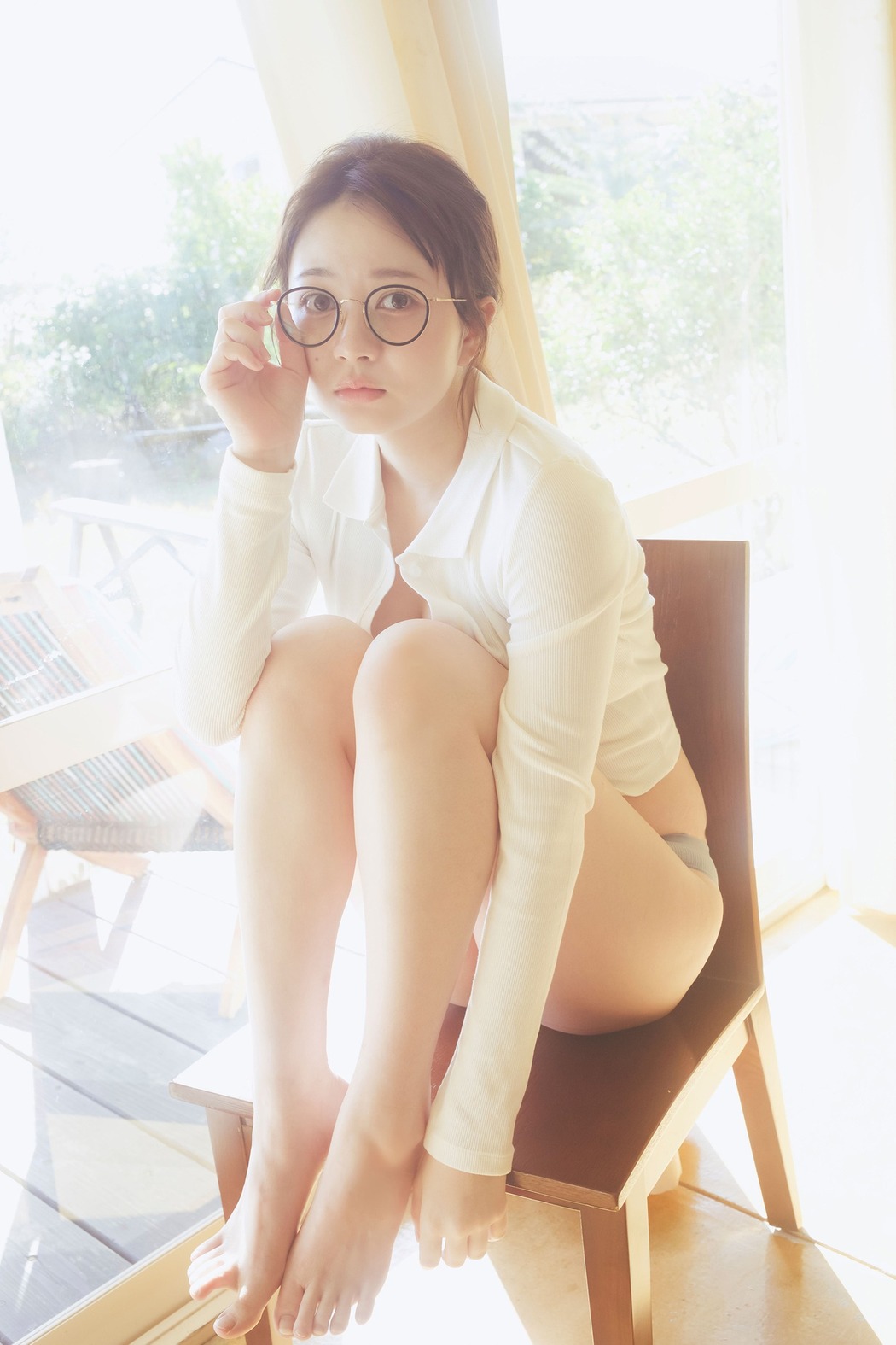 Yuna Ego 江籠裕奈, Weekly SPA! 2022.04.05 (週刊SPA! 2022年4月5日号)