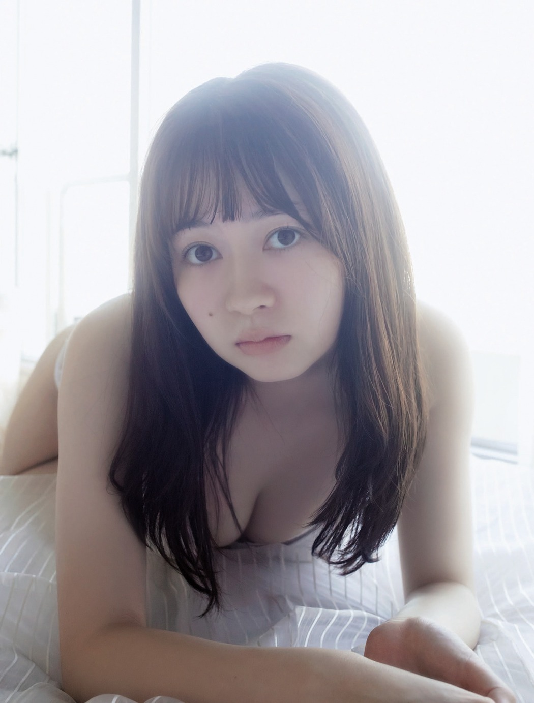 Yuna Ego 江籠裕奈, Weekly SPA! 2022.04.05 (週刊SPA! 2022年4月5日号)