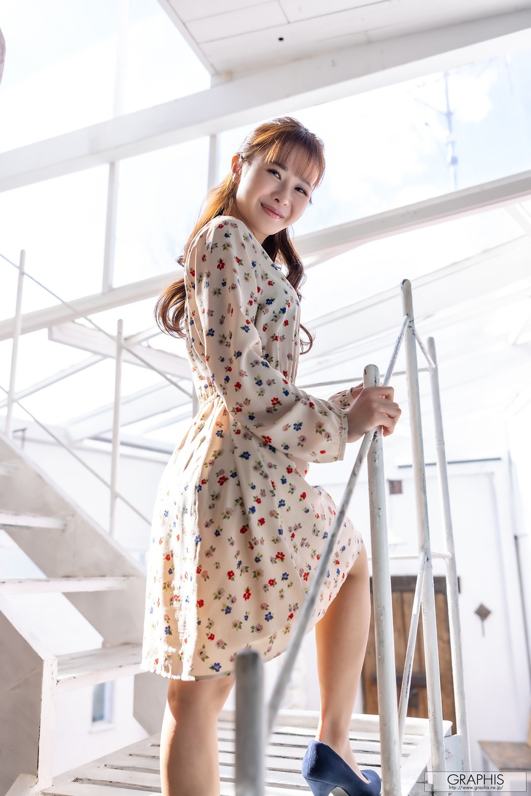 Rio Kuriyama 栗山莉緒, [Graphis] Gals &#8220;Smile&#8221; Vol.03