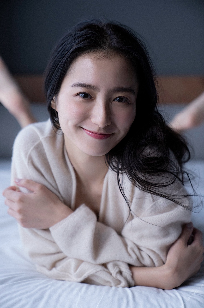Riho Takada 高田里穂, [WPB-net] ひかり輝く時間の中で Set.04