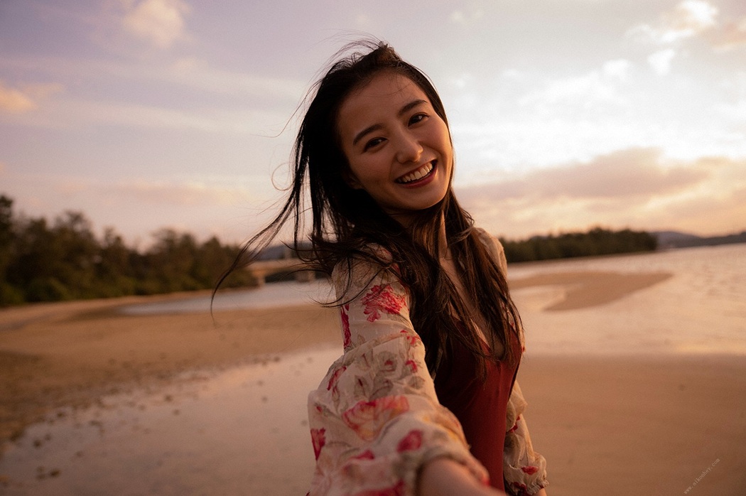 Riho Takada 高田里穂, [WPB-net] ひかり輝く時間の中で Set.04