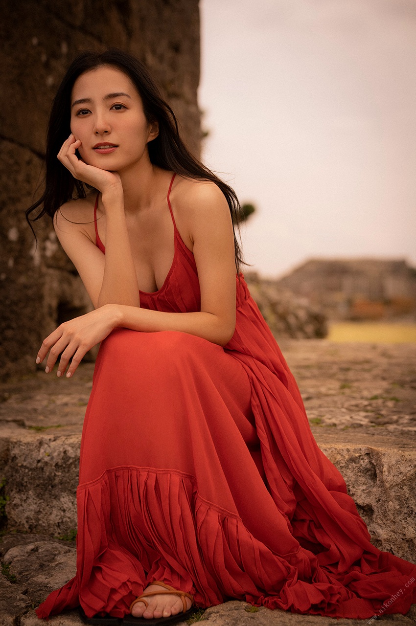 Riho Takada 高田里穂, [WPB-net] ひかり輝く時間の中で Set.03