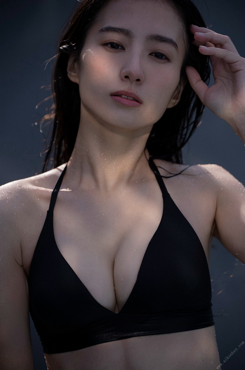 Riho Takada 高田里穂, [WPB-net] ひかり輝く時間の中で Set.01