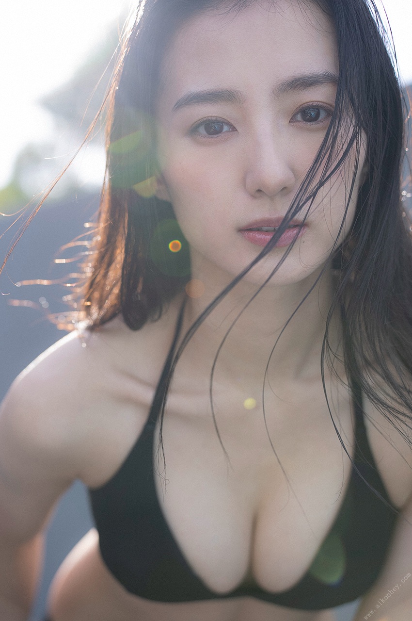 Riho Takada 高田里穂, [WPB-net] ひかり輝く時間の中で Set.01
