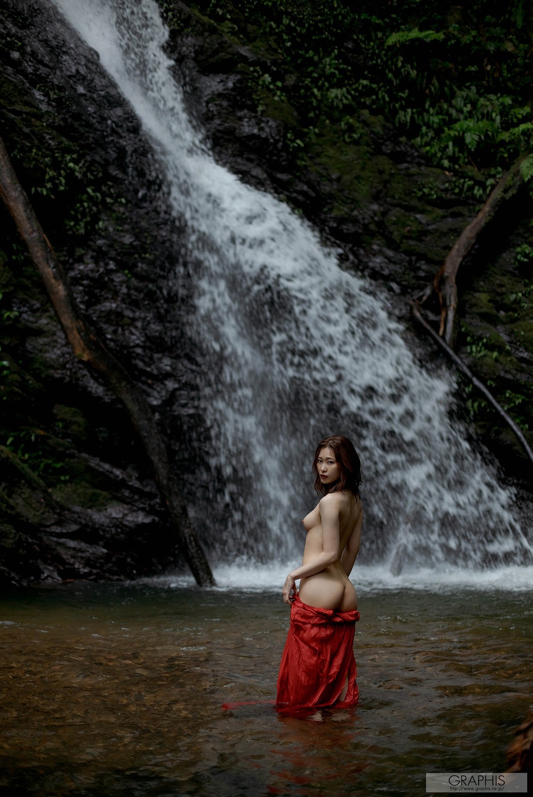 Akari Mitani 美谷朱里, [Graphis] Gals &#8220;Ravish&#8221; Vol.04