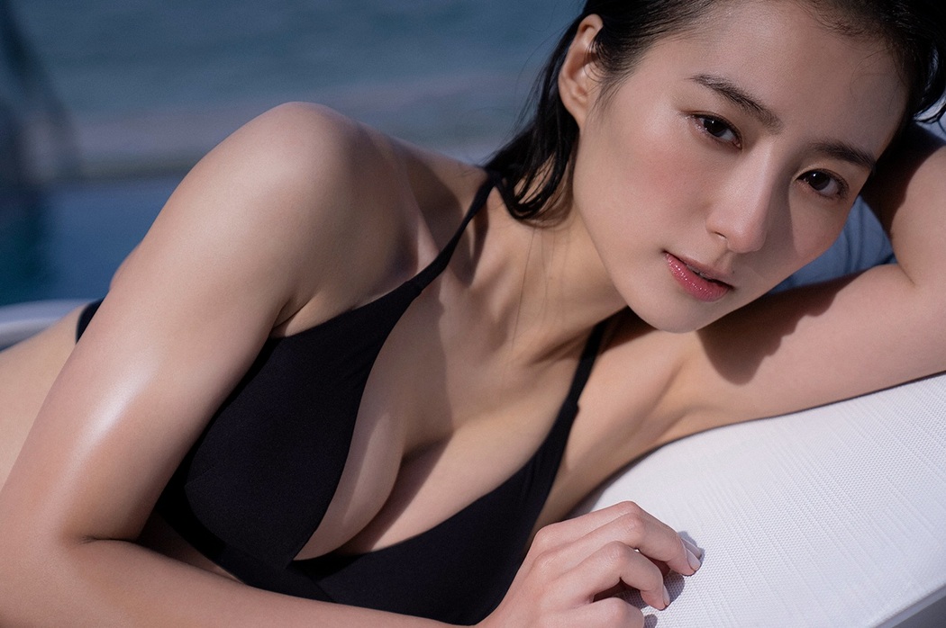 Riho Takada 高田里穂, [WPB-net] ひかり輝く時間の中で Set.01