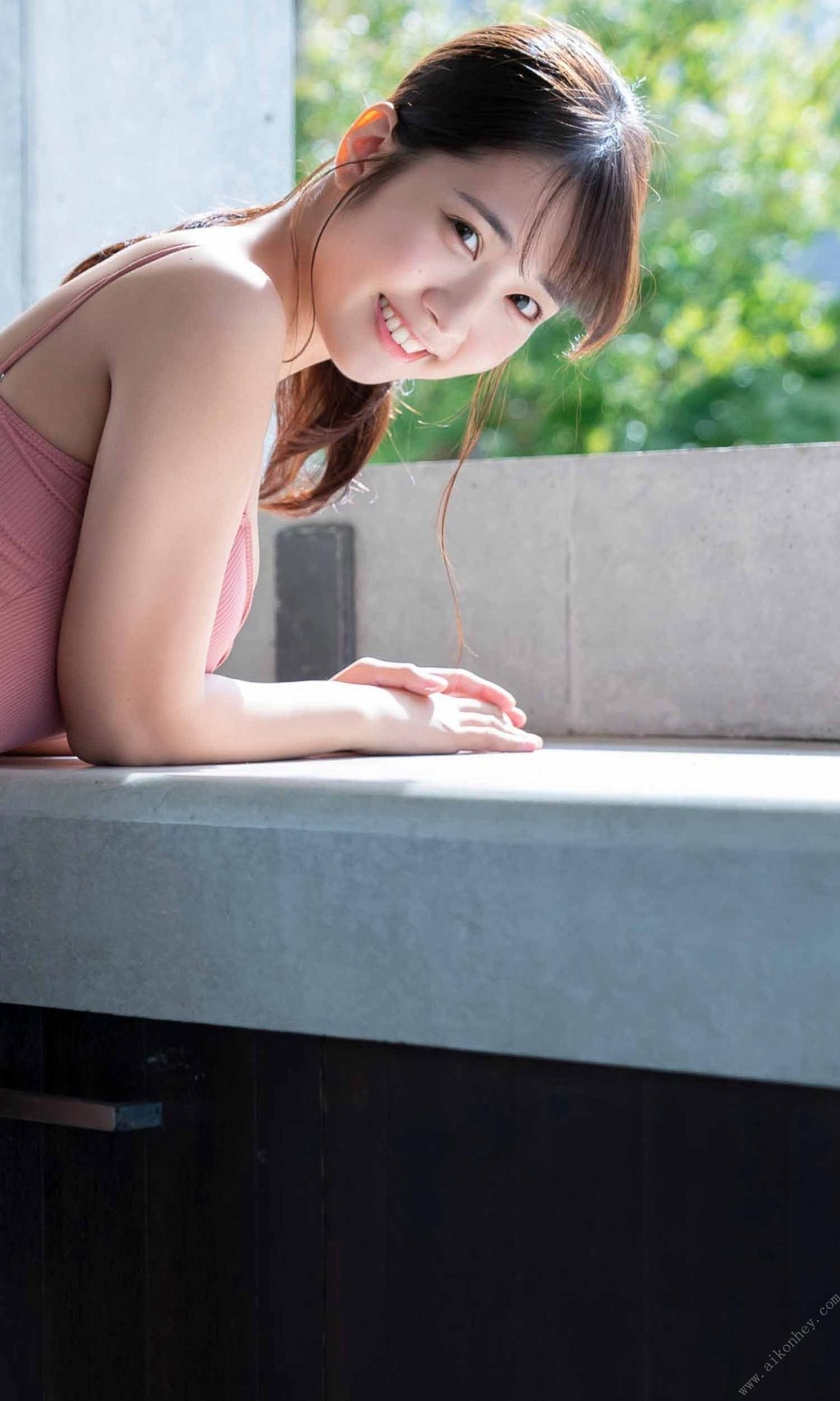 Kisumi Amau 天羽希純, 週プレ Photo Book 天羽希純、始まる。 Set.01