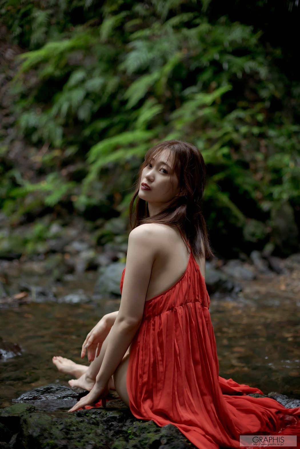 Akari Mitani 美谷朱里, [Graphis] Gals &#8220;Ravish&#8221; Vol.04