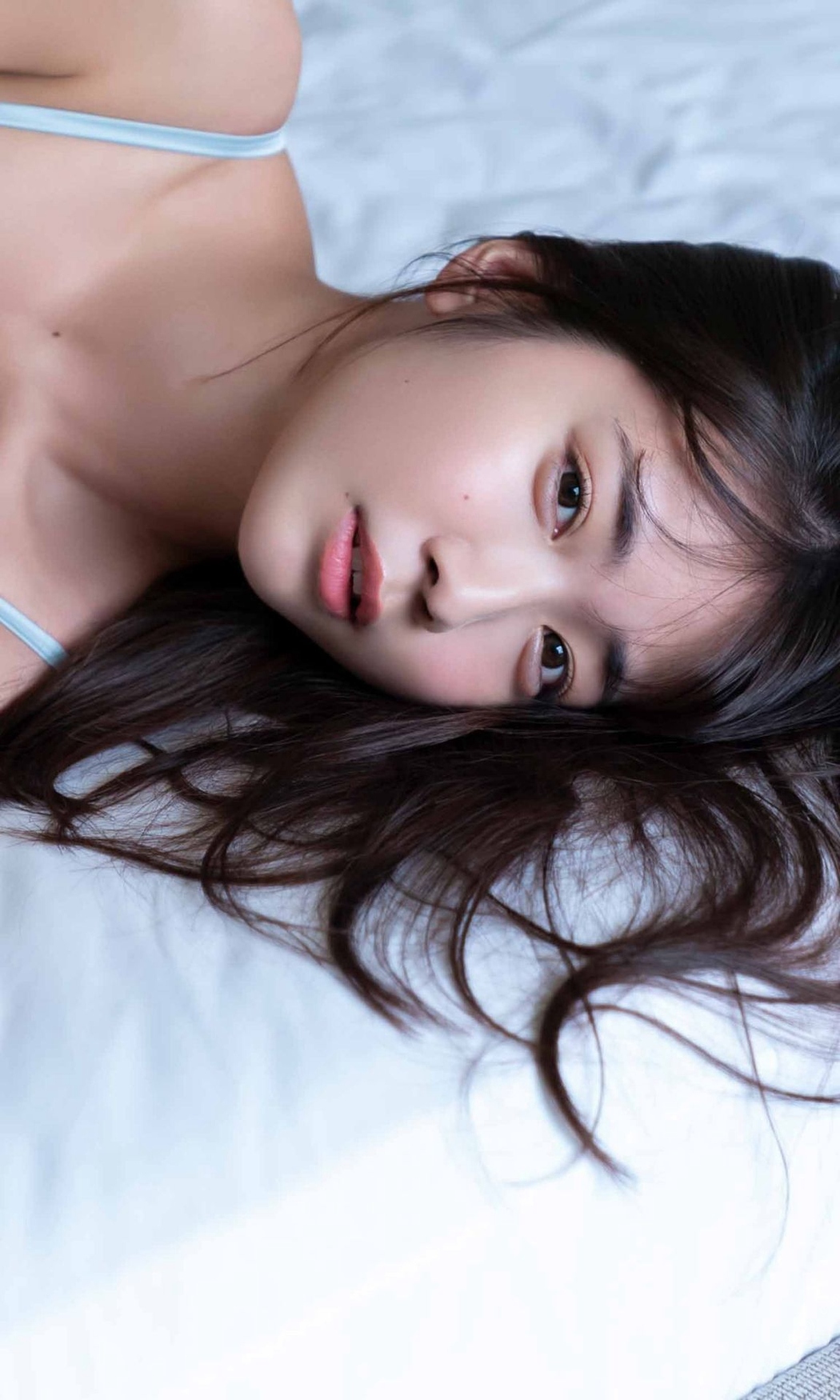 Kisumi Amau 天羽希純, 週プレ Photo Book 天羽希純、始まる。 Set.01