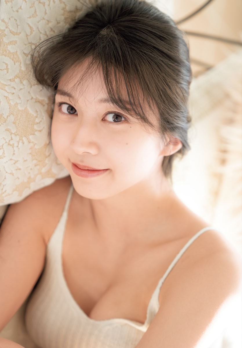 Marina Amatsu あまつまりな, Young Gangan 2022 No.06 (ヤングガンガン 2022年6号)