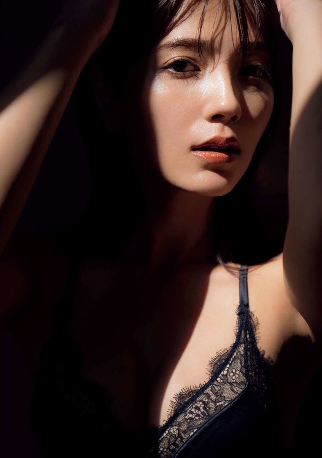 Miki Nanri 南里美希, Big Comic Spirits 2021 No.51 (ビッグコミックスピリッツ 2021年51号)