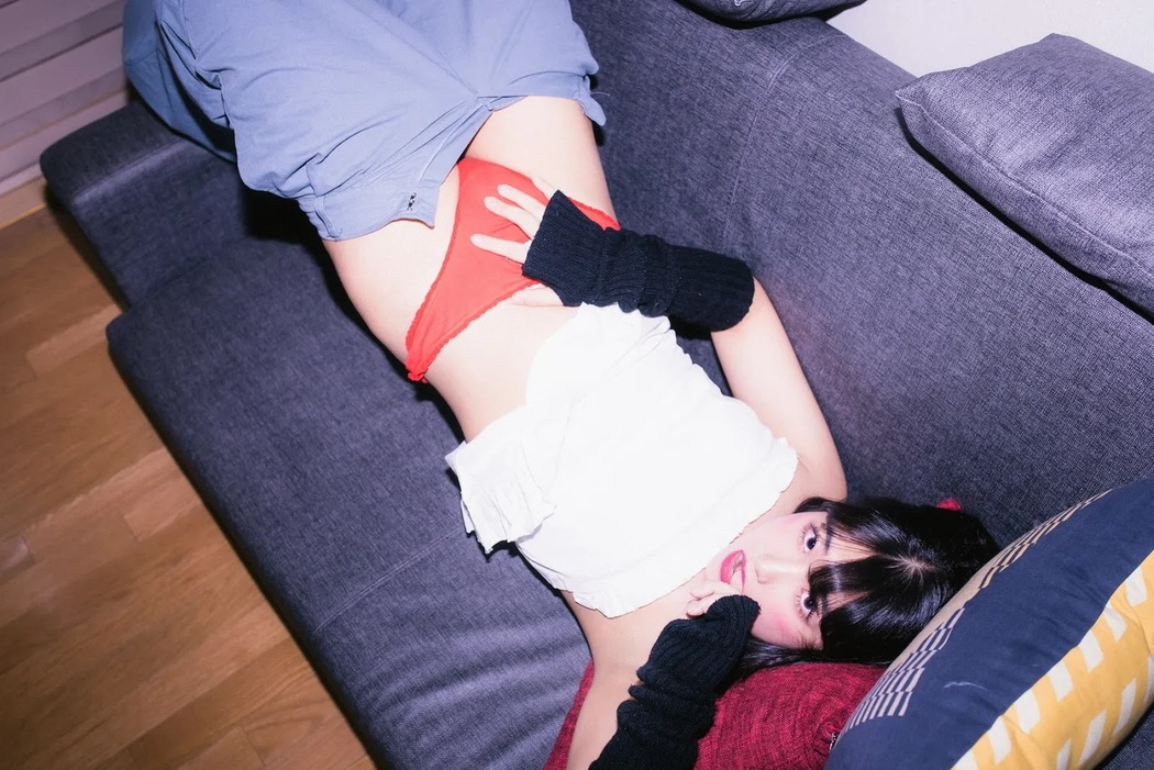 Ji-Eun Lim 임지은, [Moon Night Snap] Weirdness