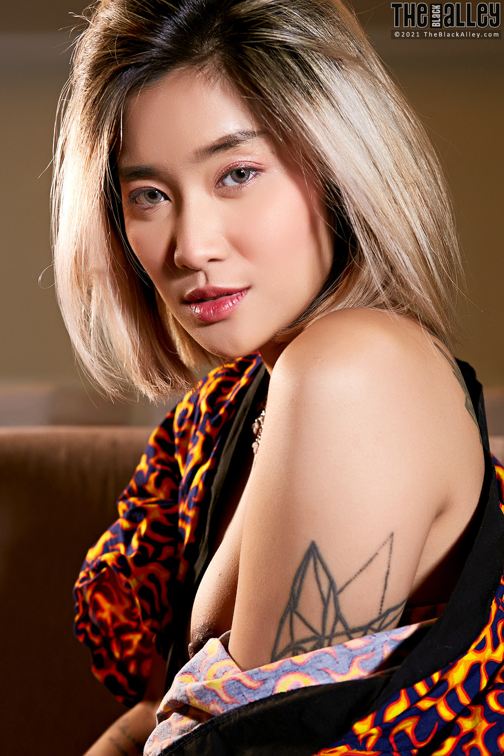 [The Black Alley] Apple Photo Set.129 (2021.04.29)