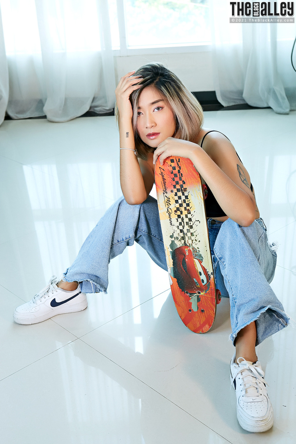 [The Black Alley] Apple Photo Set.128 (2021.04.27)