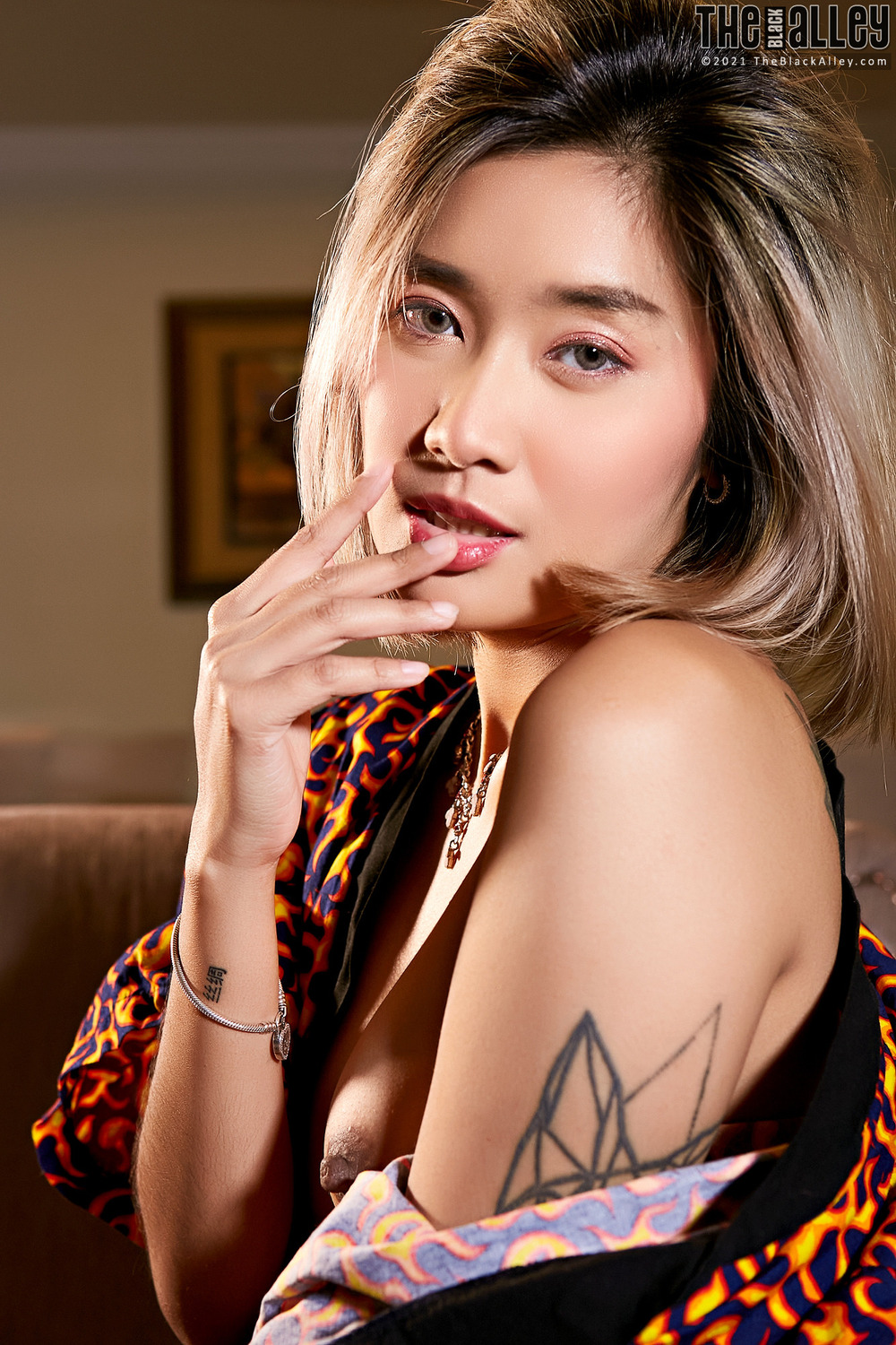 [The Black Alley] Apple Photo Set.129 (2021.04.29)