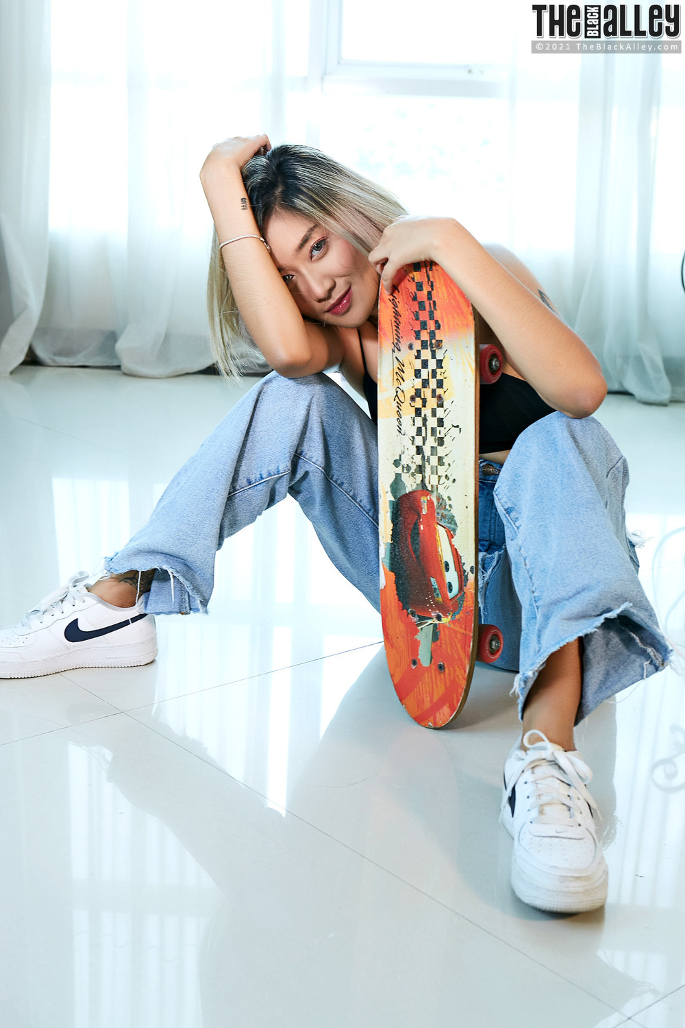 [The Black Alley] Apple Photo Set.128 (2021.04.27)