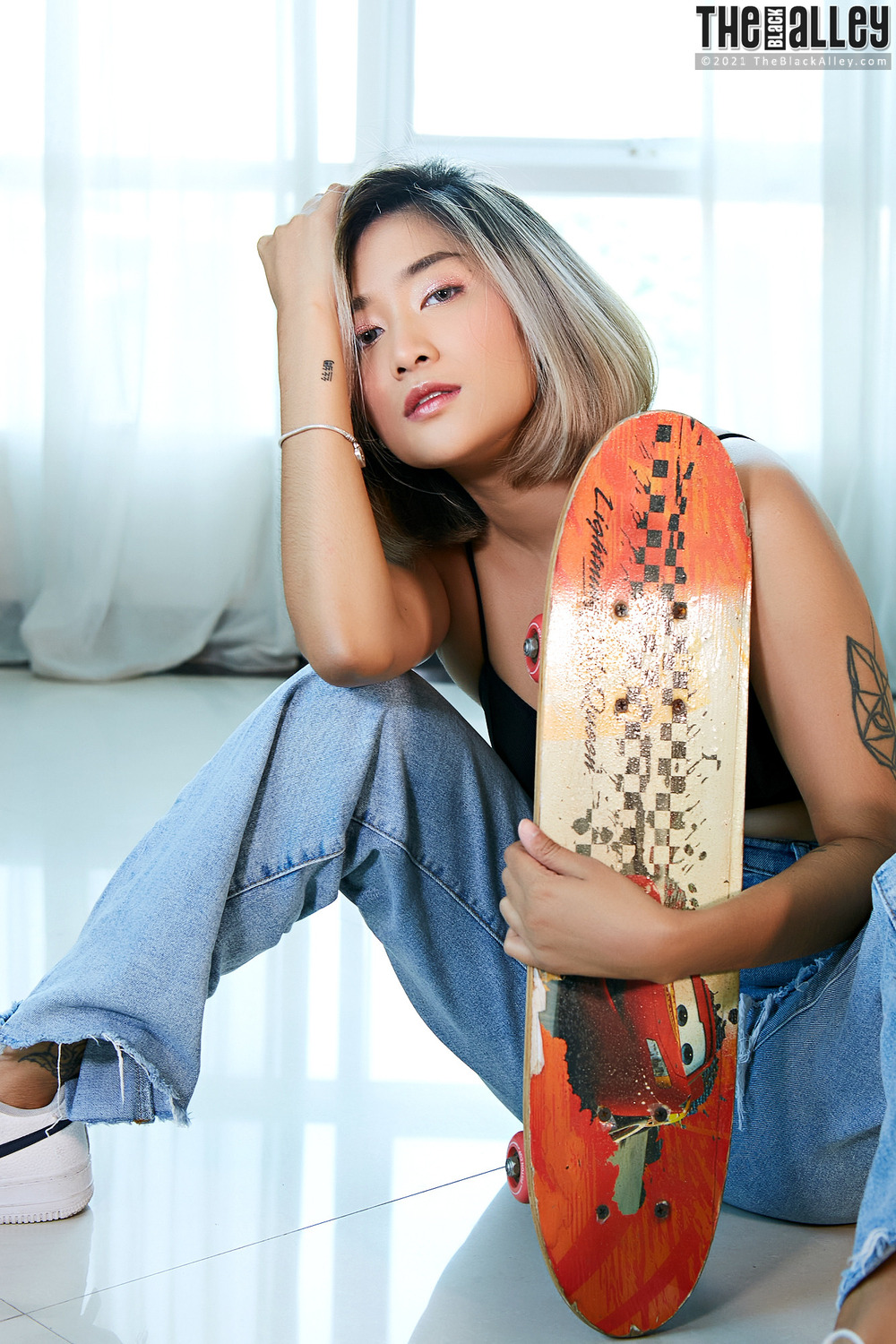 [The Black Alley] Apple Photo Set.128 (2021.04.27)