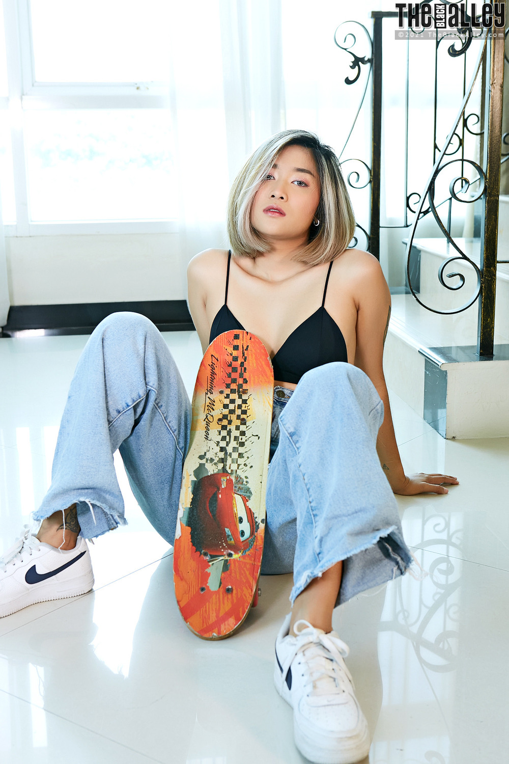 [The Black Alley] Apple Photo Set.128 (2021.04.27)