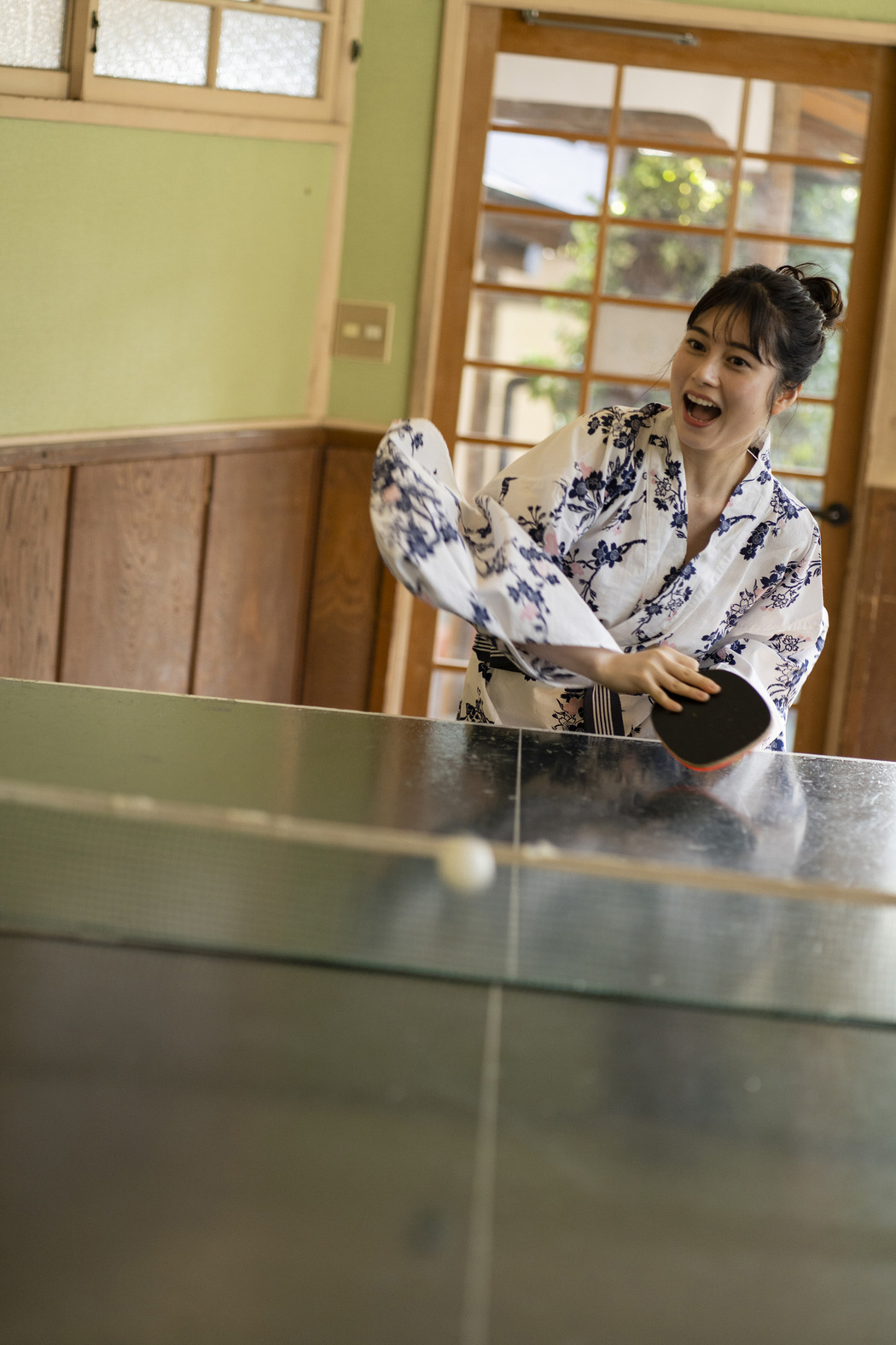 Sakurako Okubo 大久保桜子, FLASHデジタル写真集 戦隊ヒロインと温泉旅行 Set.01