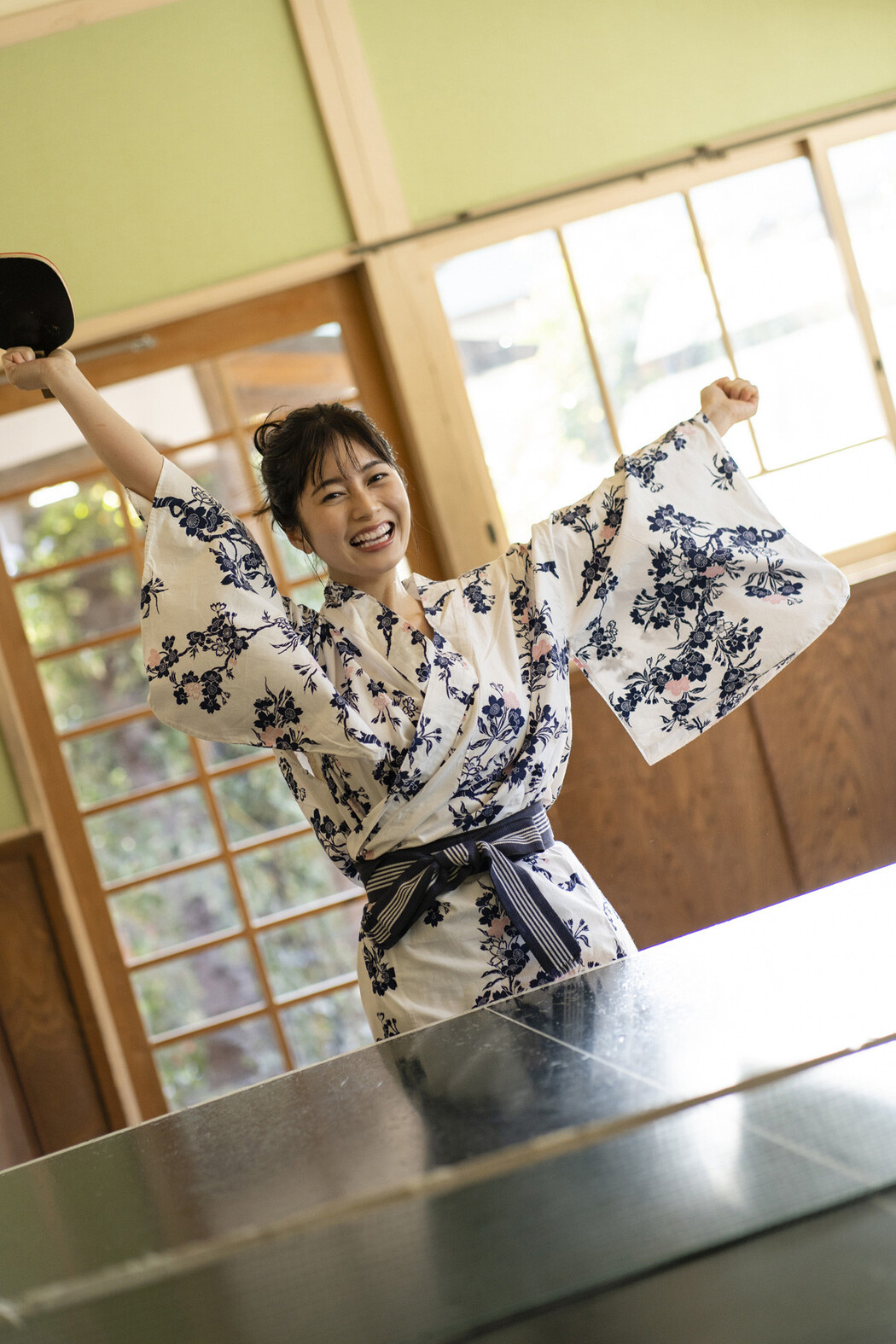 Sakurako Okubo 大久保桜子, FLASHデジタル写真集 戦隊ヒロインと温泉旅行 Set.01