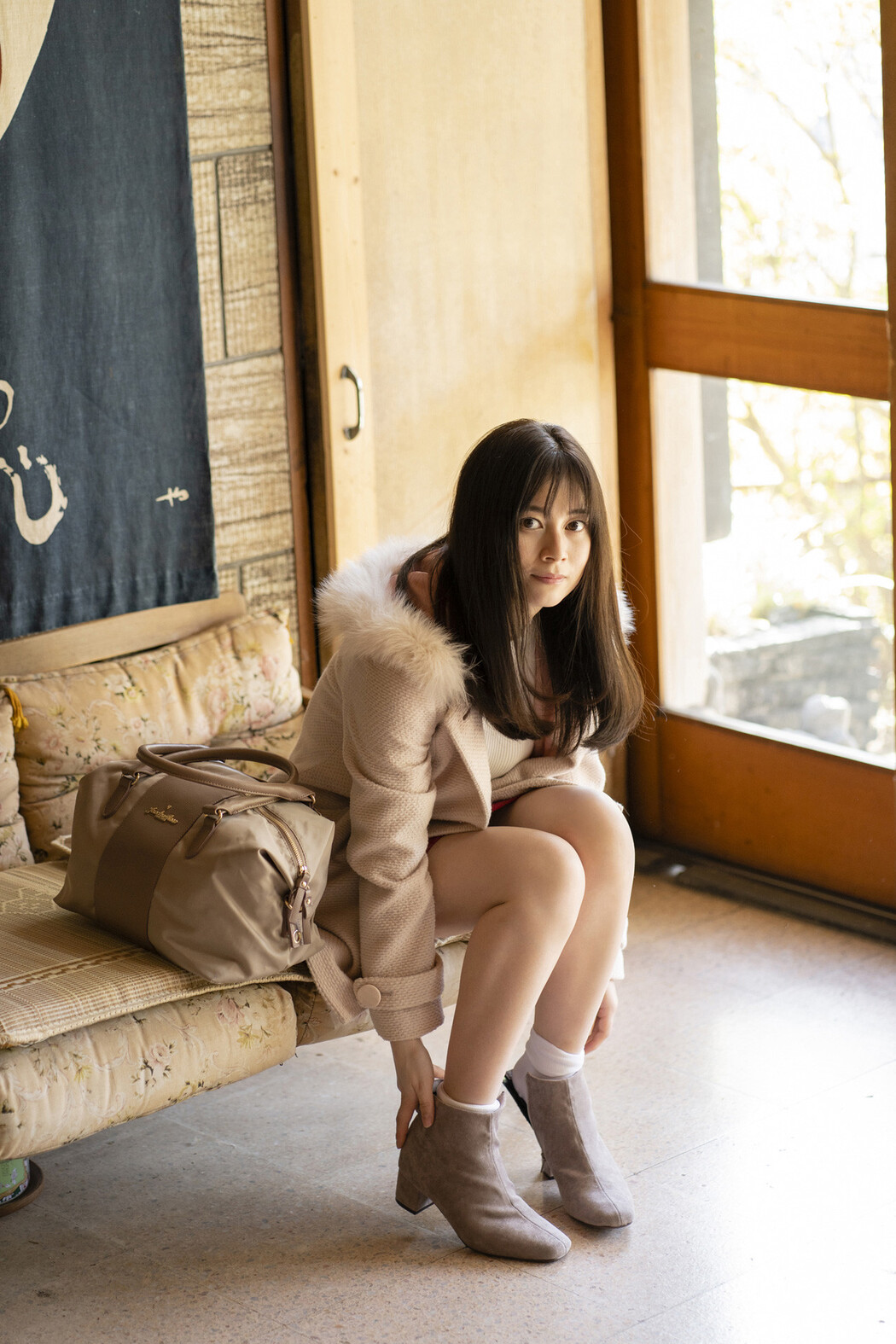 Sakurako Okubo 大久保桜子, FLASHデジタル写真集 戦隊ヒロインと温泉旅行 Set.01