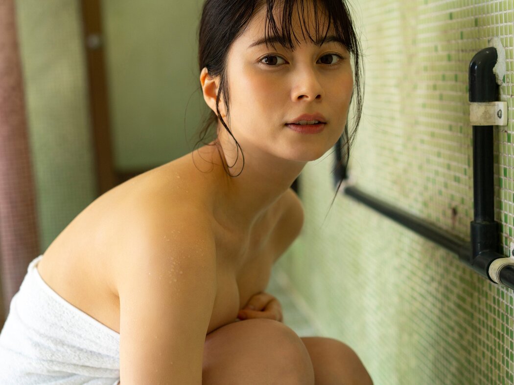Sakurako Okubo 大久保桜子, FLASHデジタル写真集 戦隊ヒロインと温泉旅行 Set.02
