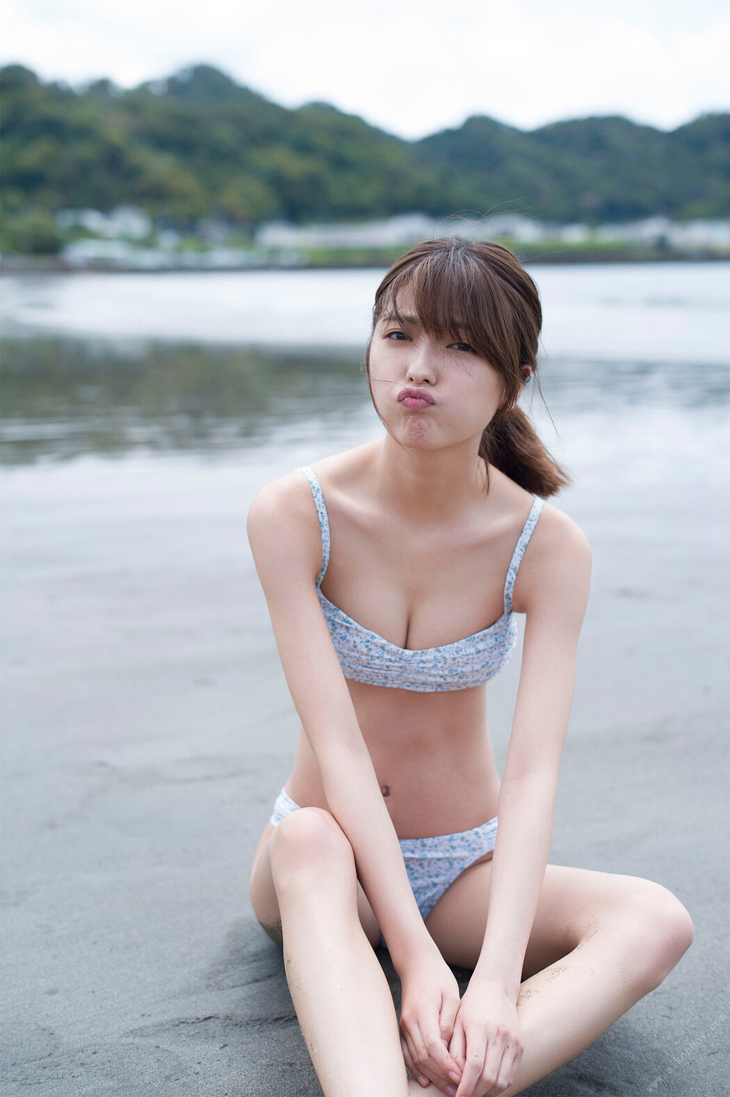 Mio Kudo 工藤美桜, FRIDAYデジタル写真集 センチメンタルな柔肌 Set.02