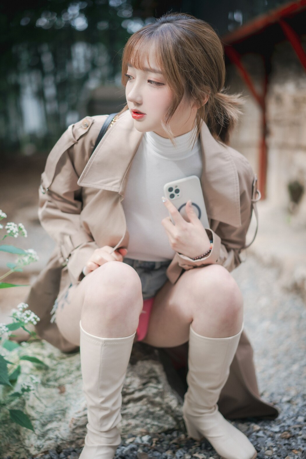 Son Yeeun 손예은, [LOOZY] Christmas Special 2021 Set.02