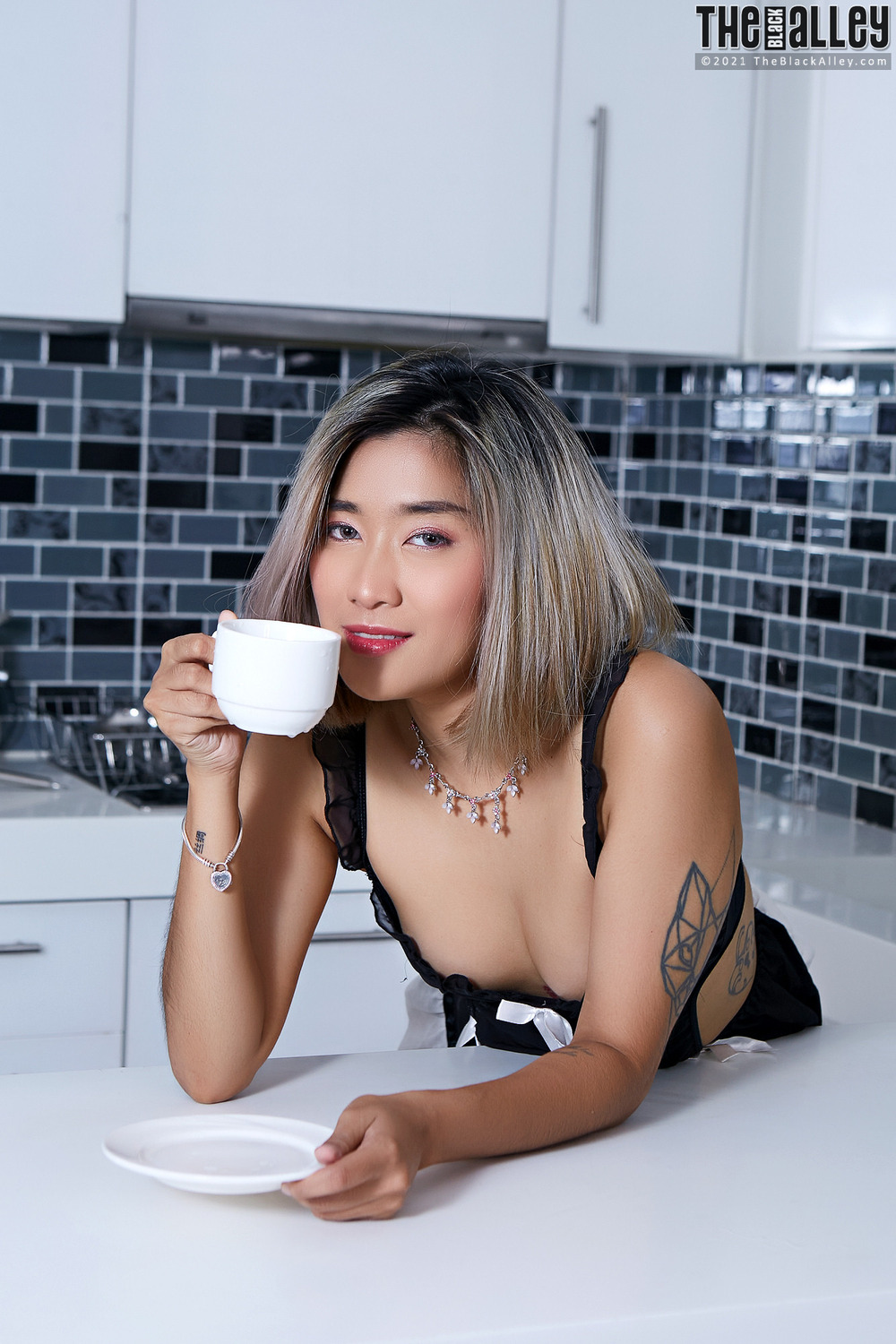 [The Black Alley] Apple Photo Set.134 (2021.05.31)