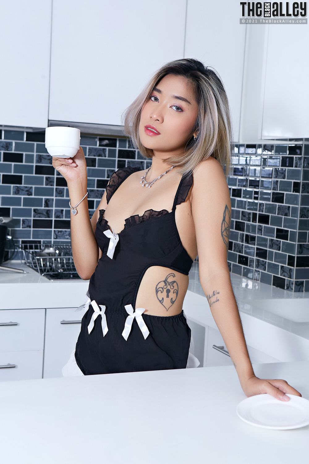 [The Black Alley] Apple Photo Set.134 (2021.05.31)