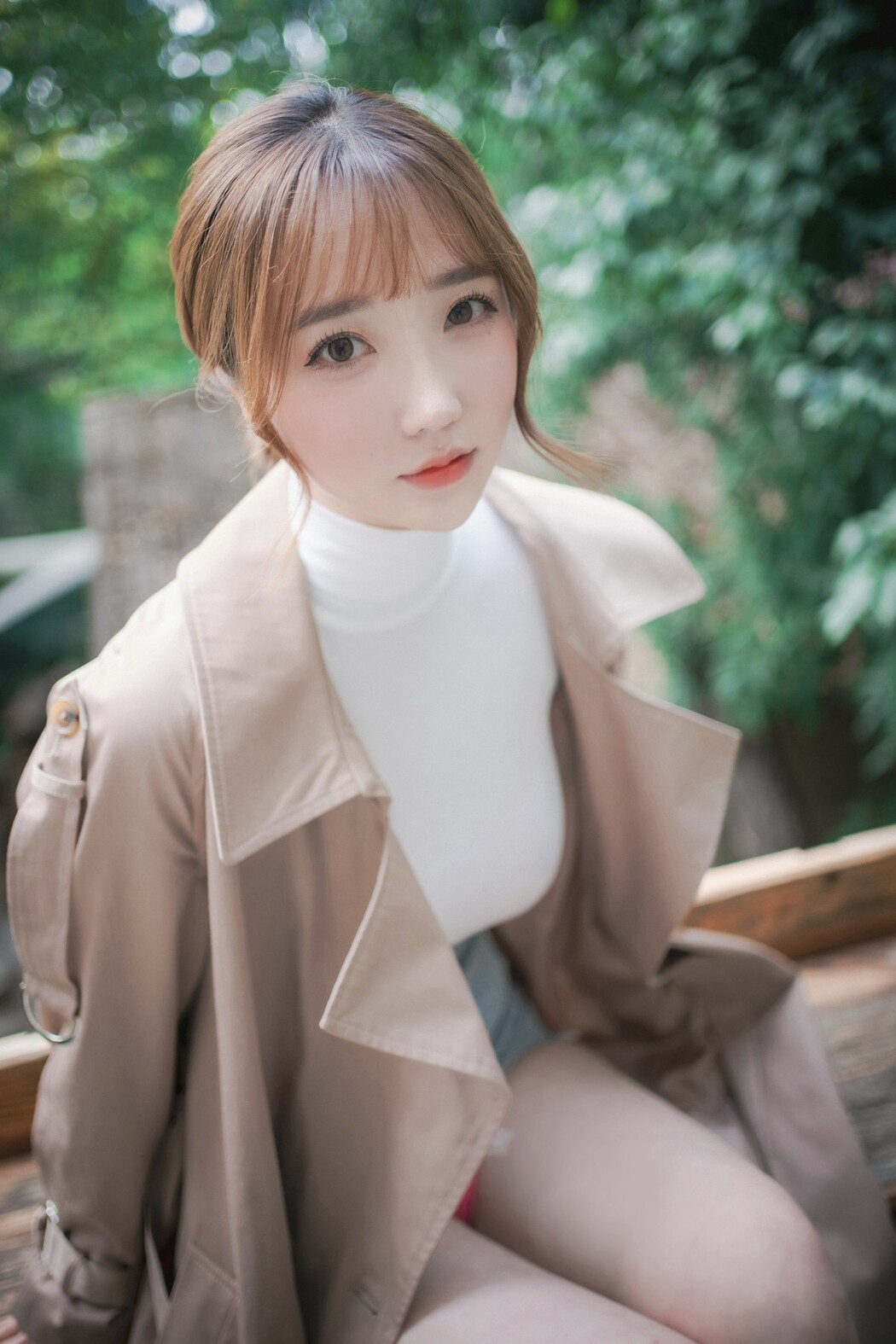 Son Yeeun 손예은, [LOOZY] Christmas Special 2021 Set.02