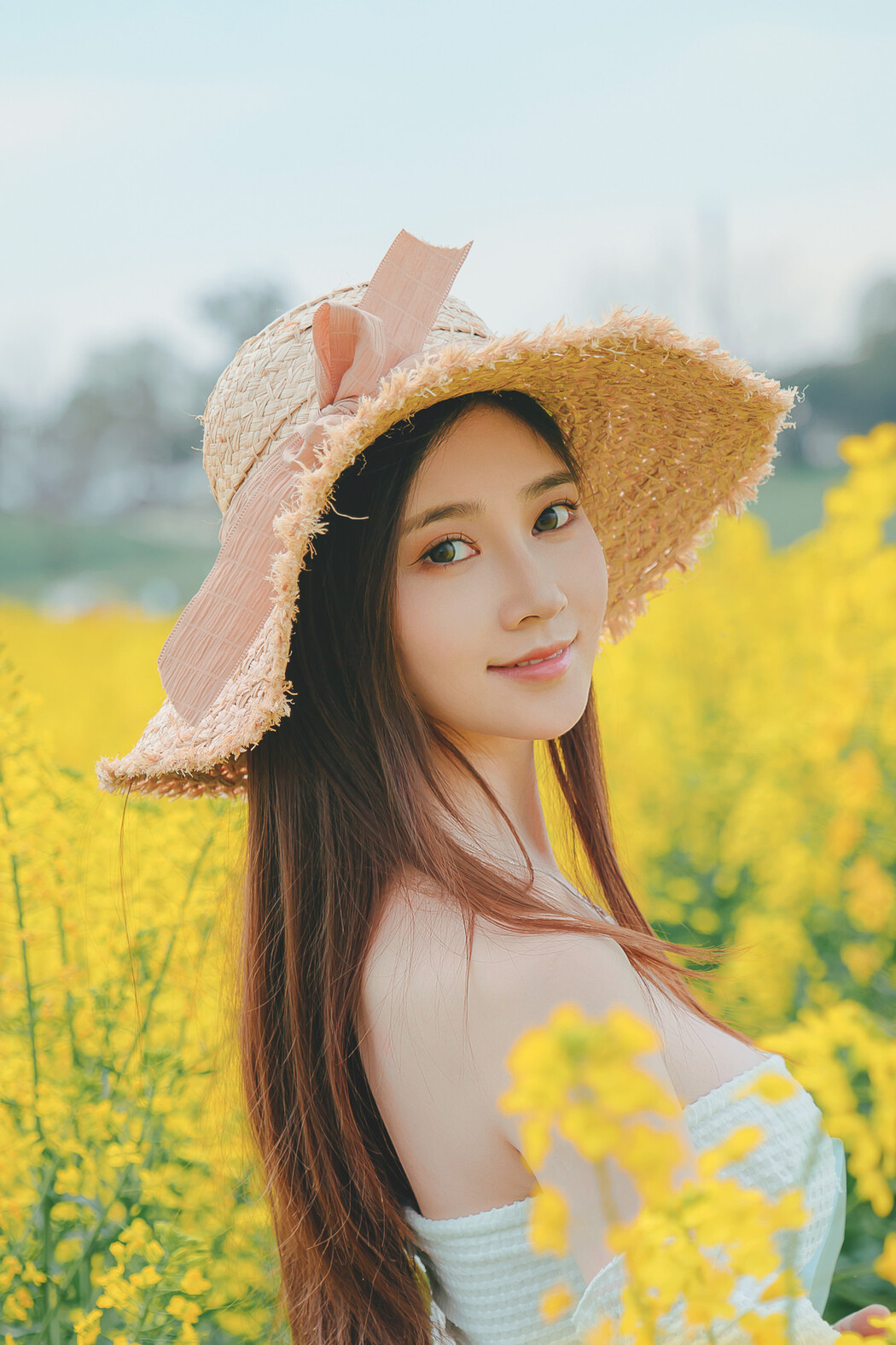 年年Nnian, 写真集 花野 Flower Garden