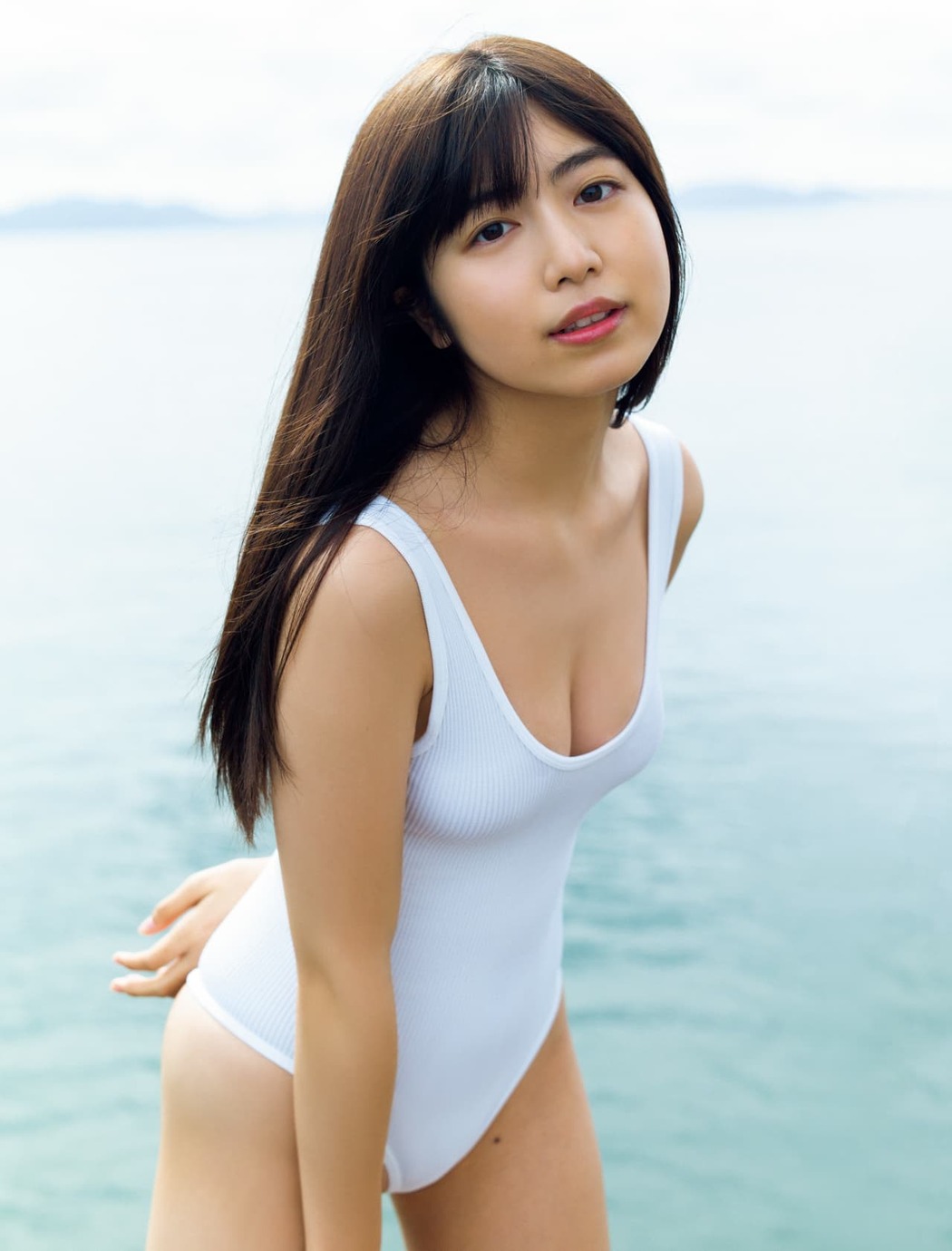 Rio Yoshida 吉田莉桜, FRIDAY Digital 2022.02.04 (フライデー 2022年2月4日号)