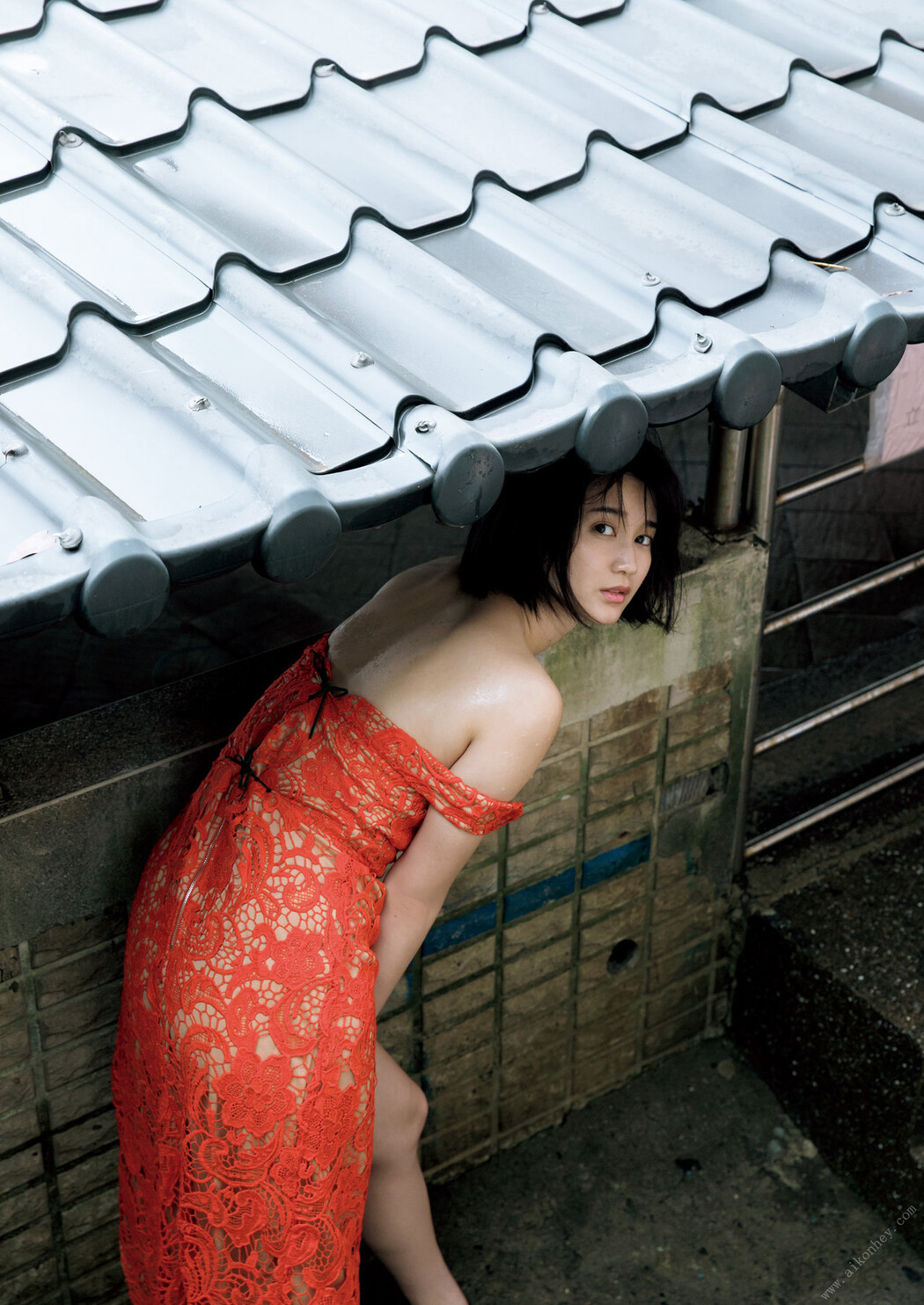 Arisa Deguchi 出口亜梨沙, ファースト写真集 『 EXIT 』 Set.01