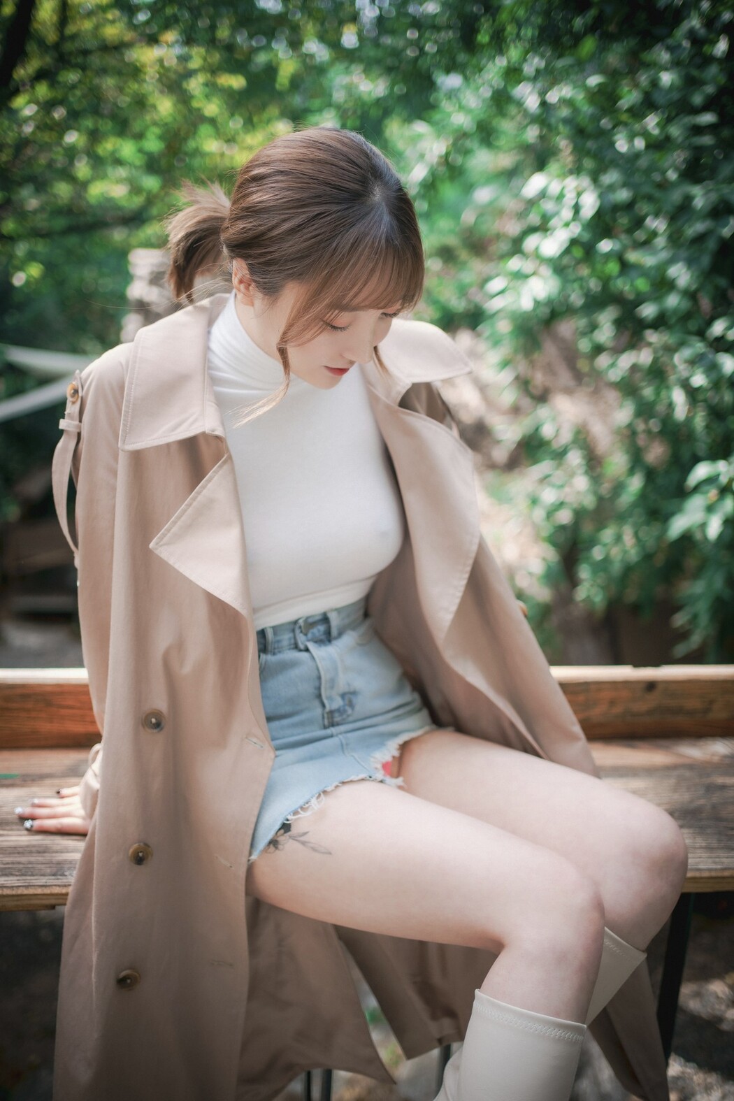 Son Yeeun 손예은, [LOOZY] A Snap of Intimacy Set.01