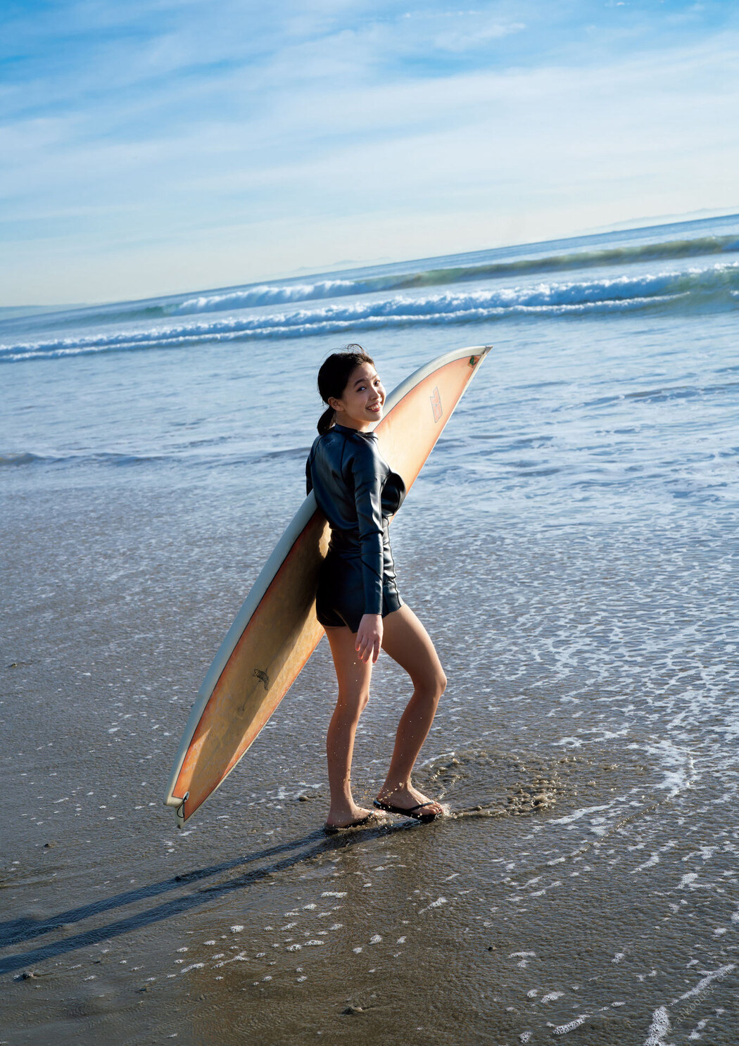 Rio Teramoto 寺本莉緒, 1st寫真集：CURIOSITY Set.03