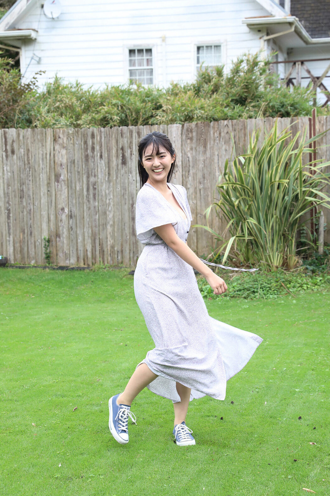 Runa Toyoda 豊田ルナ, ＦＲＩＤＡＹデジタル写真集 無敵のヒロイン Set.03