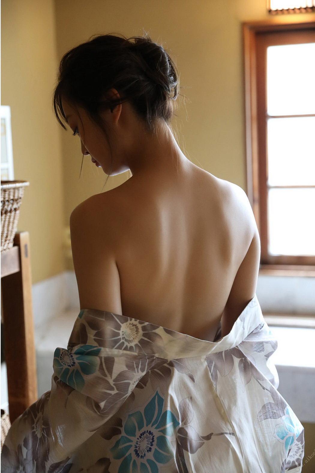 Hitomi Wada 和田瞳, FRIDAYデジタル写真集 『Seiren』 Vol.02