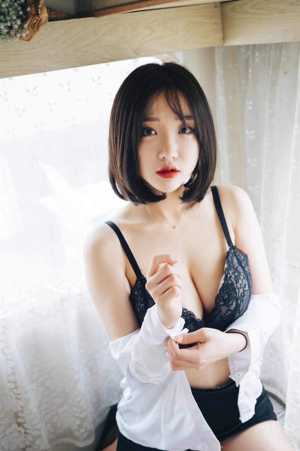 Son Yeeun 손예은, [LOOZY] Officegirl s Vacation Vol.02 - Set.01
