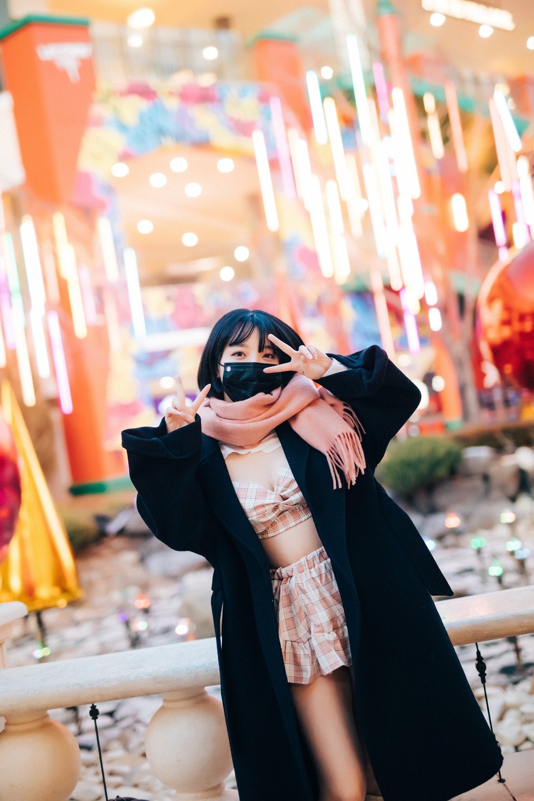 Son Yeeun 손예은, [LOOZY] Doube Date Ye-Eun Set.01