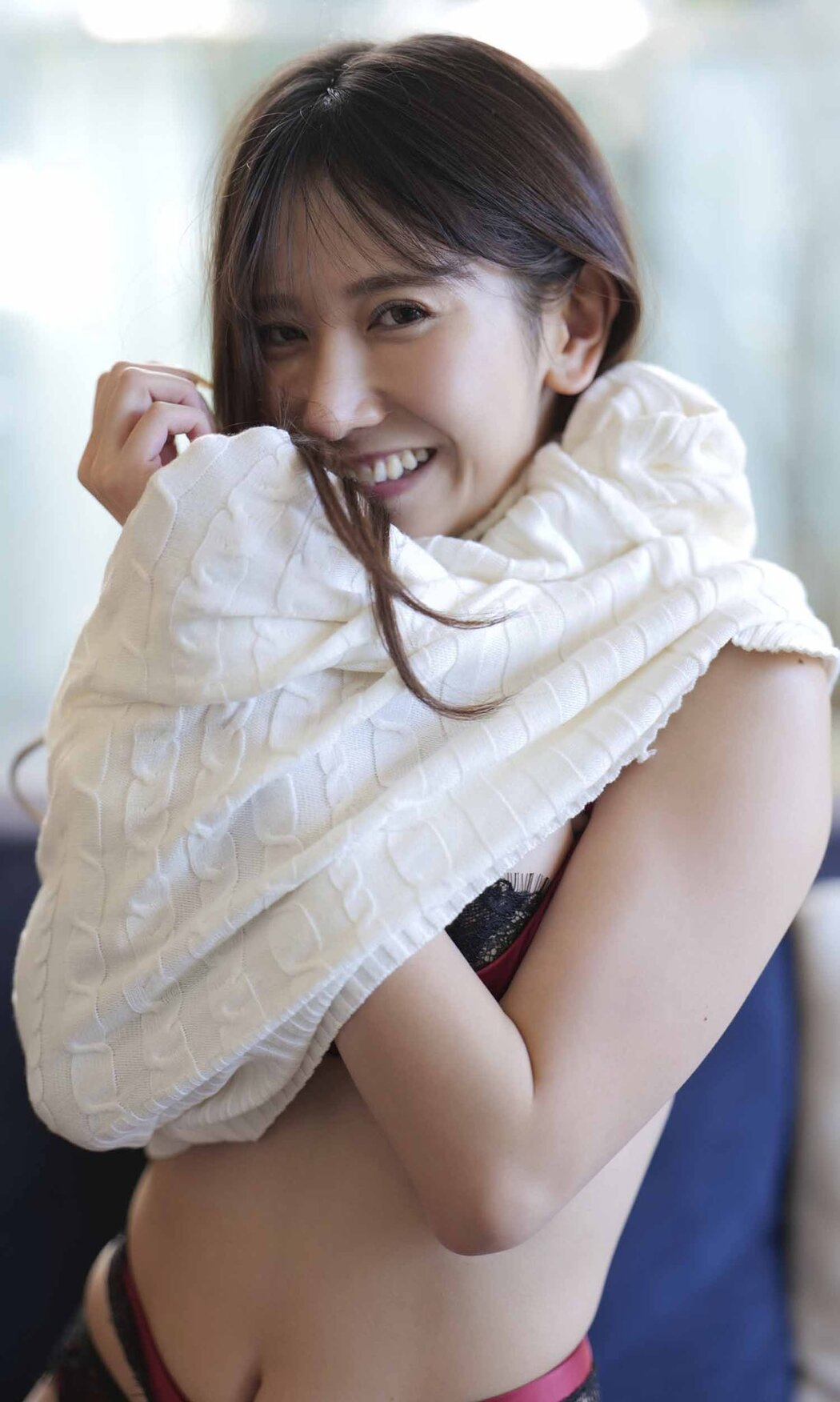 Kurumi Natori 名取くるみ, Manga Action 2022.05.03 (漫画アクション 2022年5月3日号)