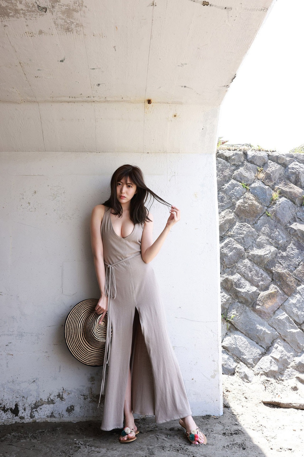 Nami Iwasaki 岩﨑名美, FLASHスペシャルグラビアBEST 2022年新年号