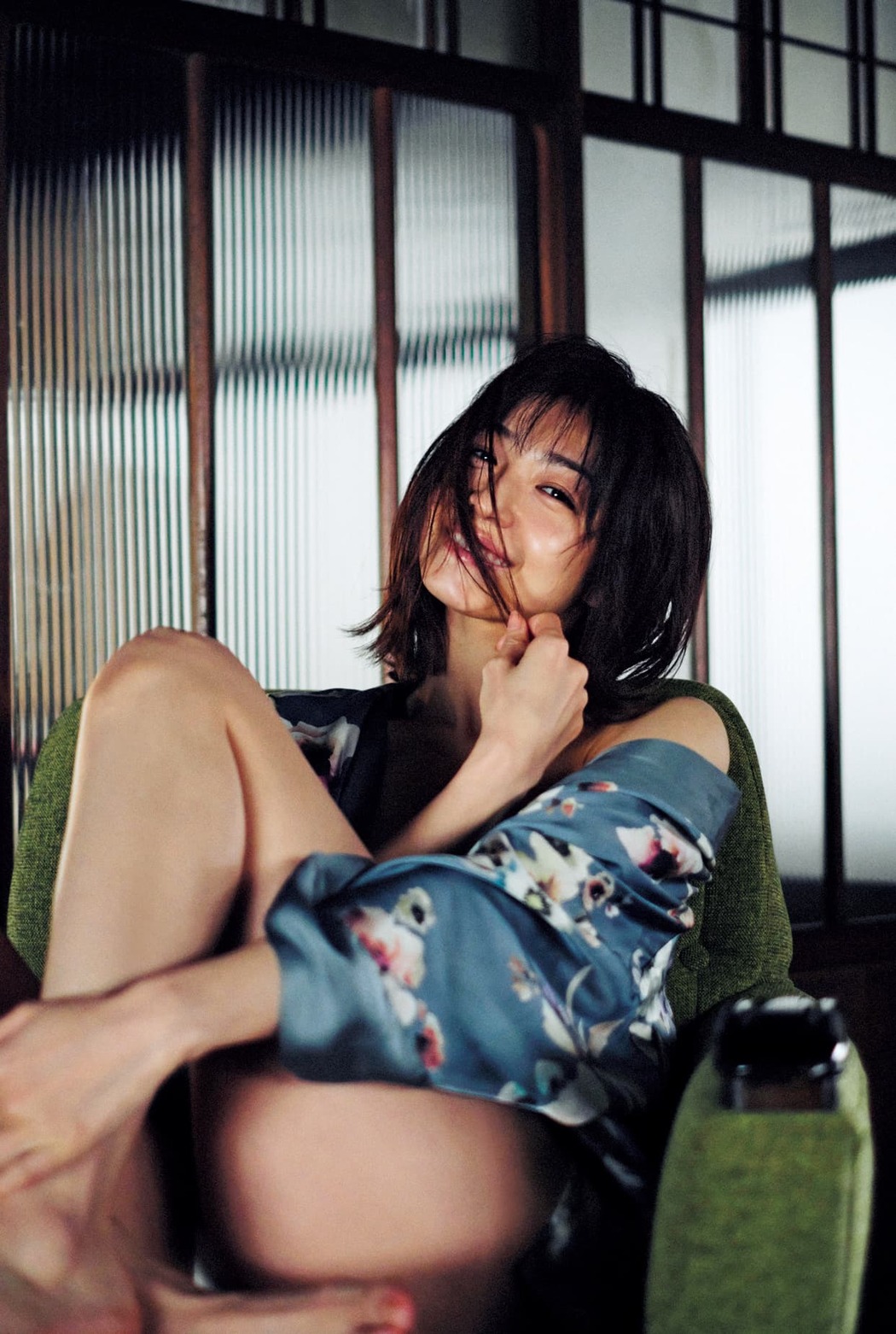 Shizuka Nakamura 中村静香, FRIDAY Digital 2022.03.25 (フライデー 2022年3月25日号)