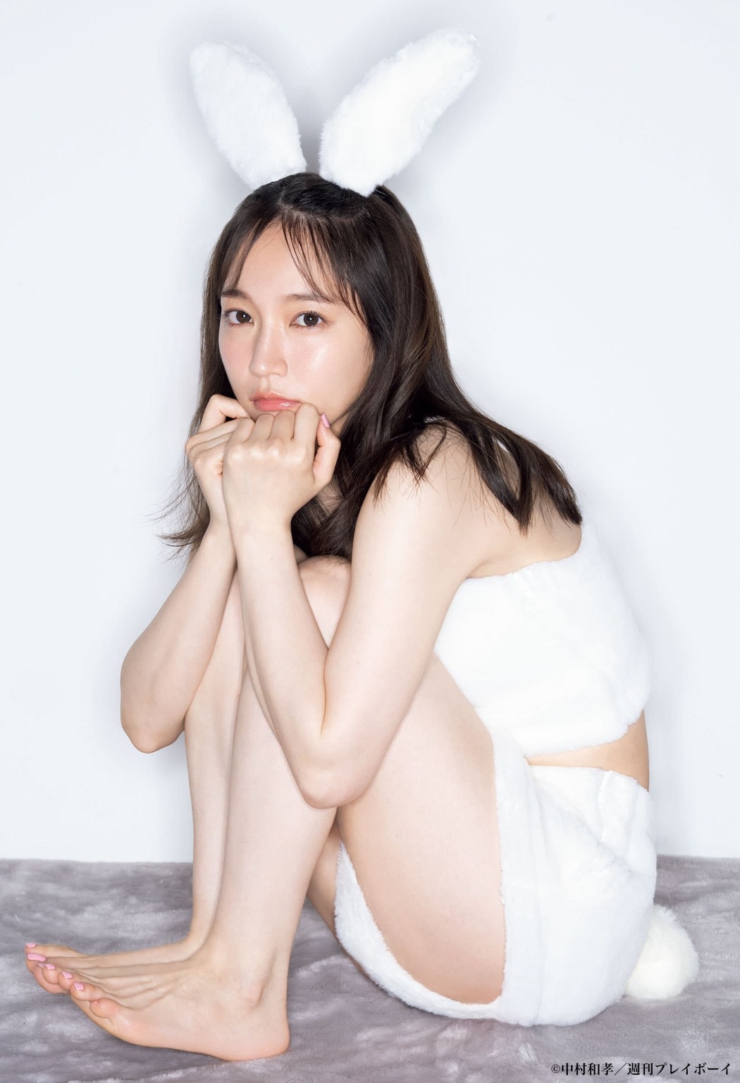 Riho Yoshioka 吉岡里帆, Weekly Playboy 2022 No.22 (週刊プレイボーイ 2022年22号)