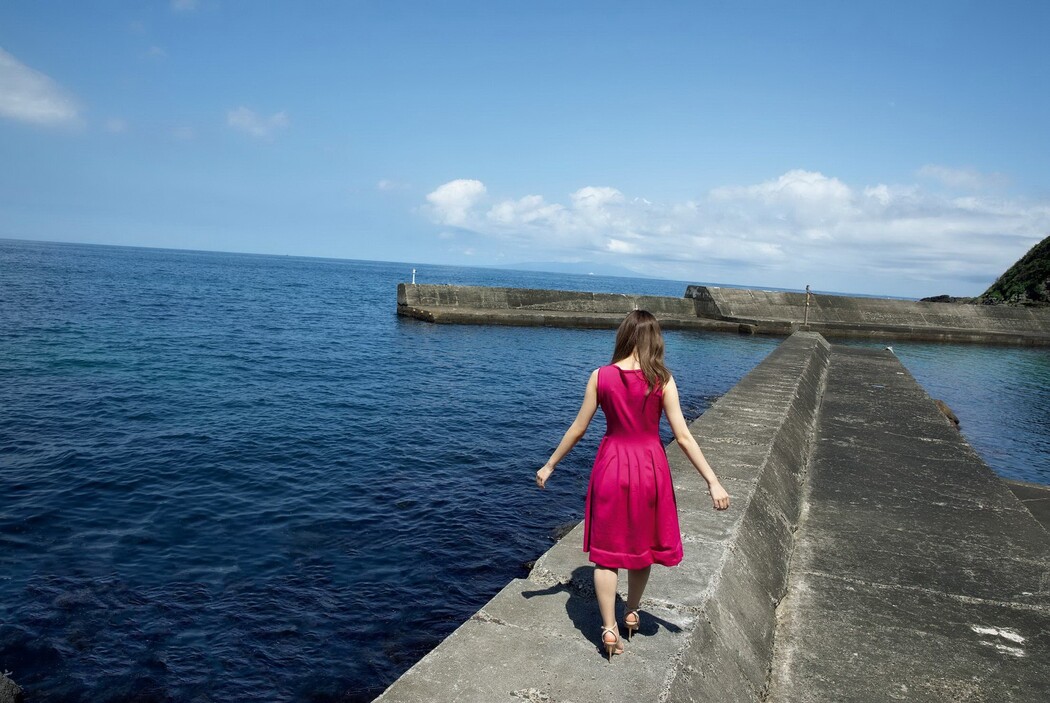 Hitomi Wada 和田瞳, FRIDAYデジタル写真集 『Seiren』 Vol.03 Cover Photo