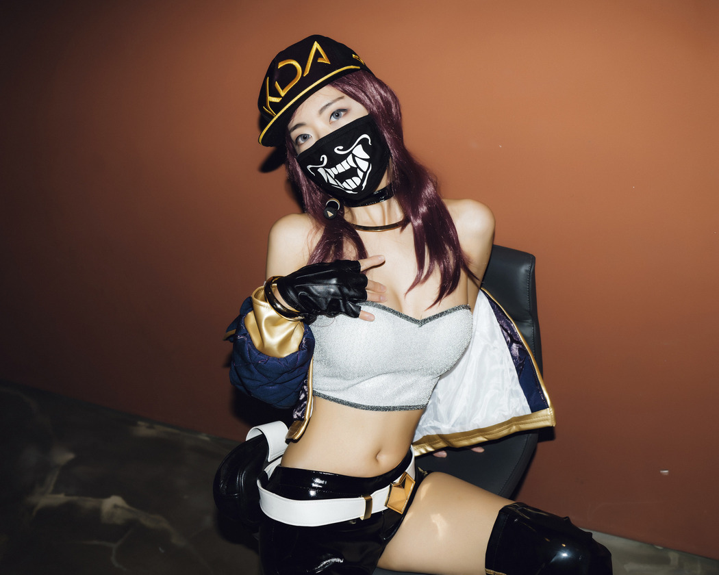 Mona 모나, [Moon Night Snap] K/DA Akali Set.01