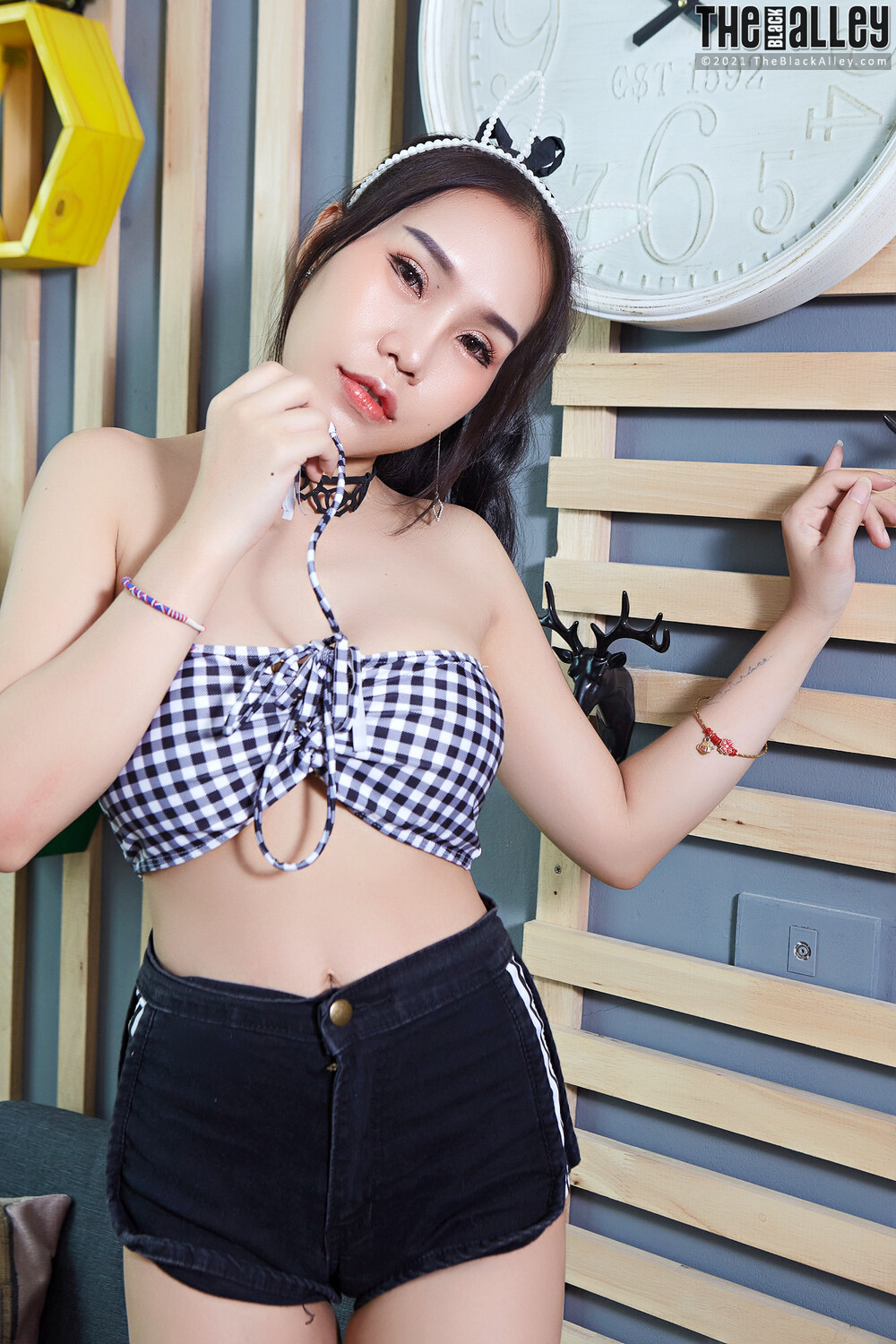 [The Black Alley] Parissa Photo Set.08 (2021.09.02)