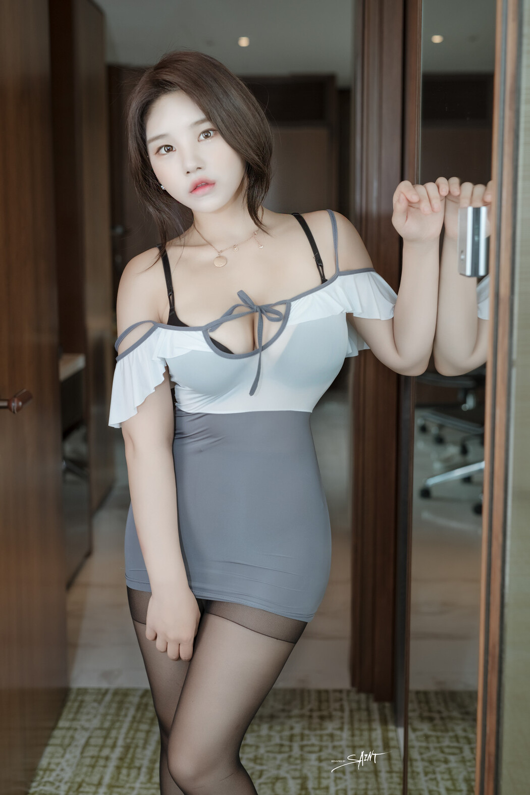 Zzyuri 쮸리, [SAINT Photolife] Office Returns Set.02