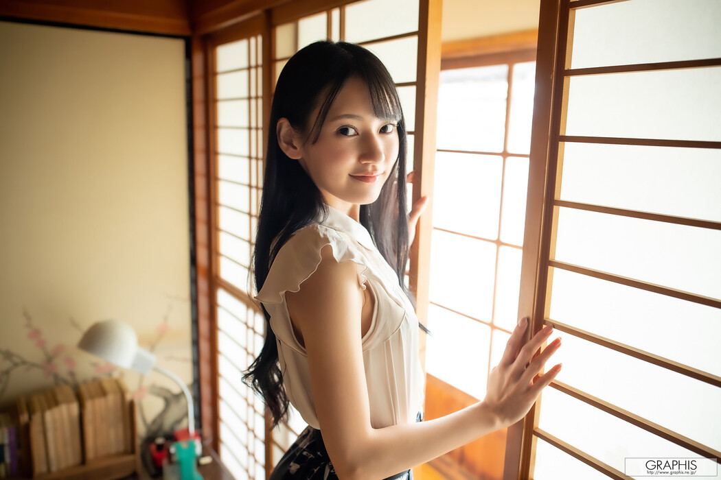 Umi Yatsugake 八掛うみ, [Graphis] Gals &#8220;Girl like a doll&#8221; Vol.01